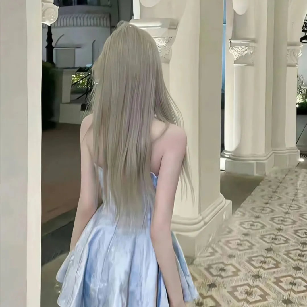 荒唐男荒唐女